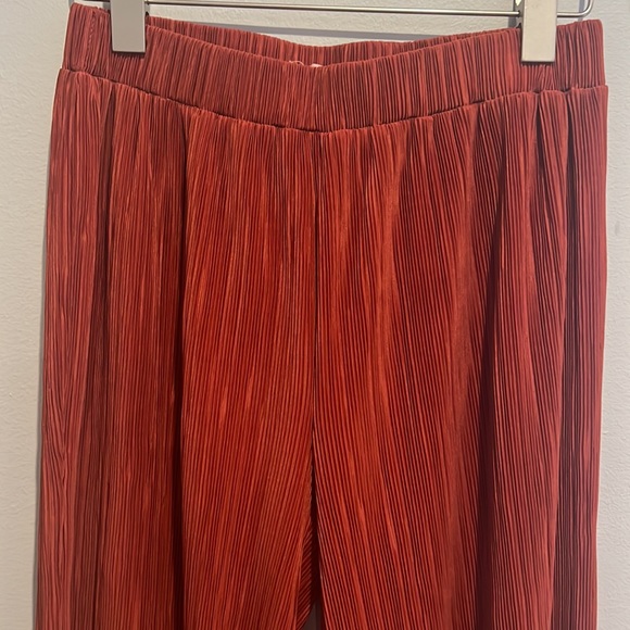 Madewell Cropped Crepe Pants - Picture 3 of 4